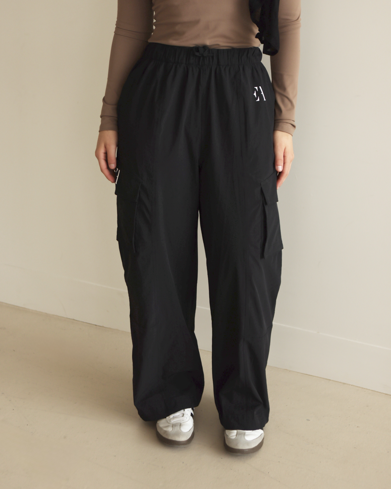 Relaxed Cargo Pants