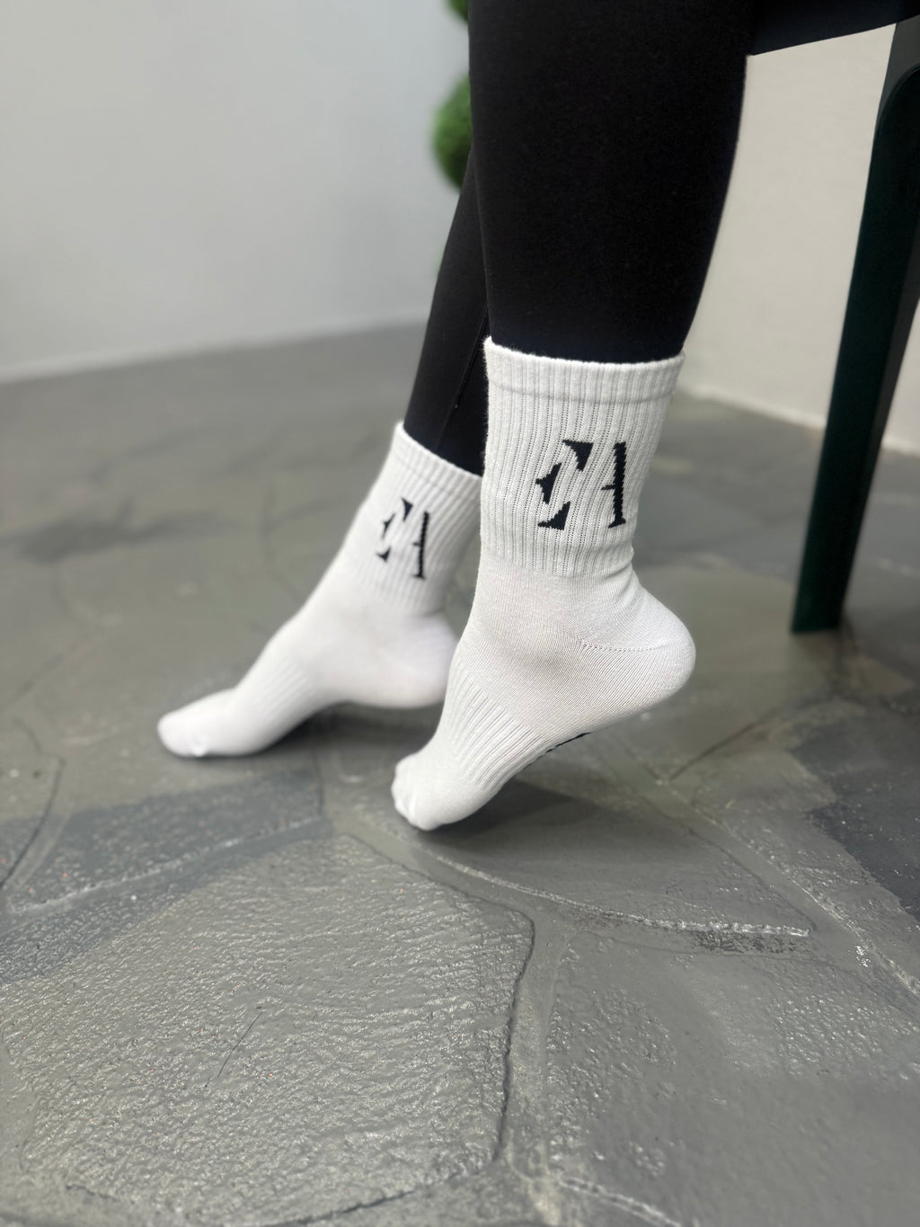 EA Mid-Crew Everyday Socks